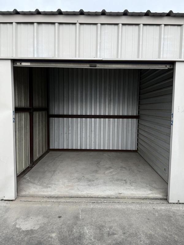 Garage cleanout in Springfield, GA